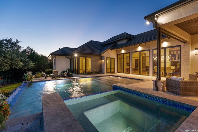 121 Greystone Pt, Boerne, TX 78006