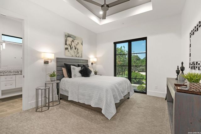 121 Greystone Pt, Boerne, TX 78006