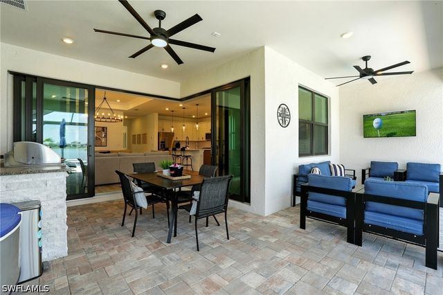 18282 Parksville DR, Estero, FL 33928