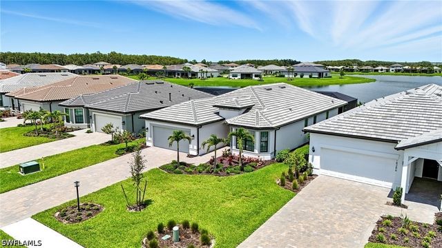 18282 Parksville DR, Estero, FL 33928