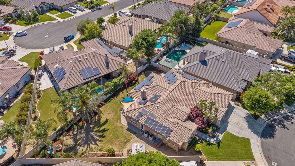 Image 58 of property listing at 11305 Andretti Avenue, Bakersfield, CA 93312