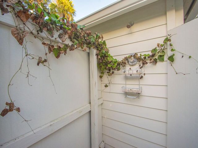 3001 N N Indian River Drive Drive, Fort Pierce, FL 34946