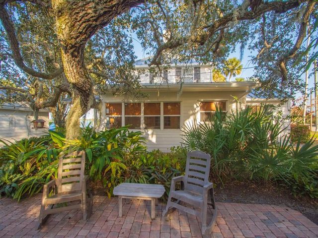 3001 N N Indian River Drive Drive, Fort Pierce, FL 34946