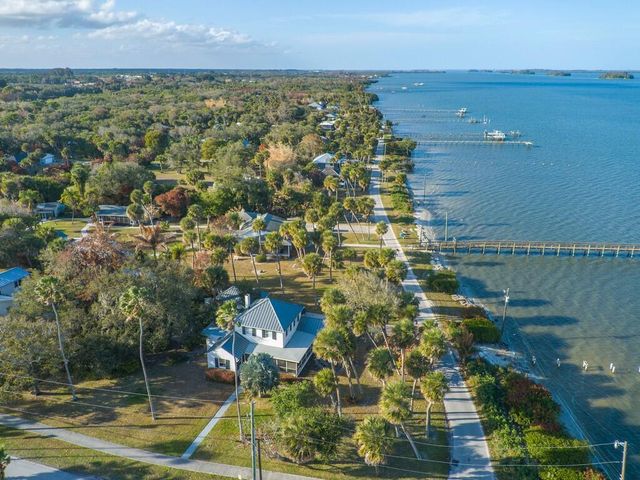 3001 N N Indian River Drive Drive, Fort Pierce, FL 34946