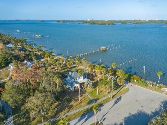 3001 N N Indian River Drive Drive, Fort Pierce, FL 34946