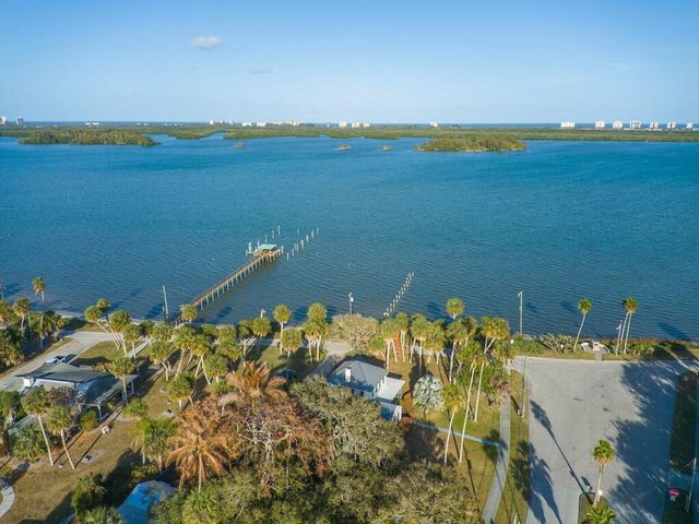 3001 N N Indian River Drive Drive, Fort Pierce, FL 34946