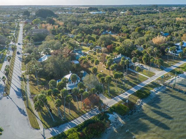 3001 N N Indian River Drive Drive, Fort Pierce, FL 34946