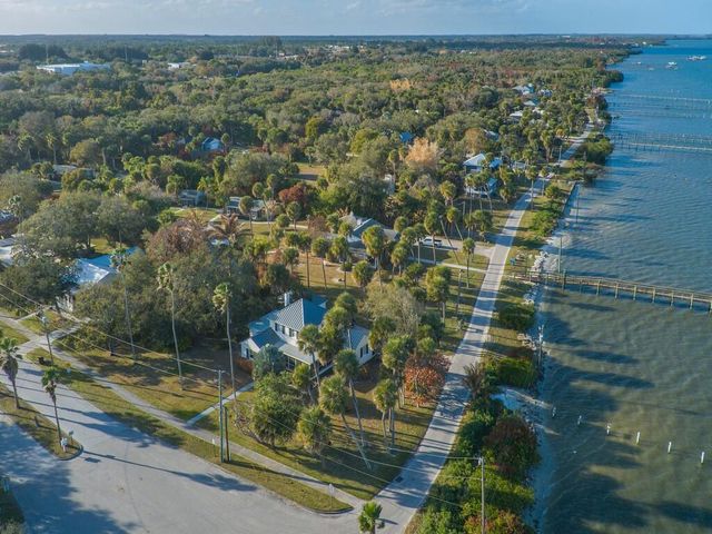 3001 N N Indian River Drive Drive, Fort Pierce, FL 34946