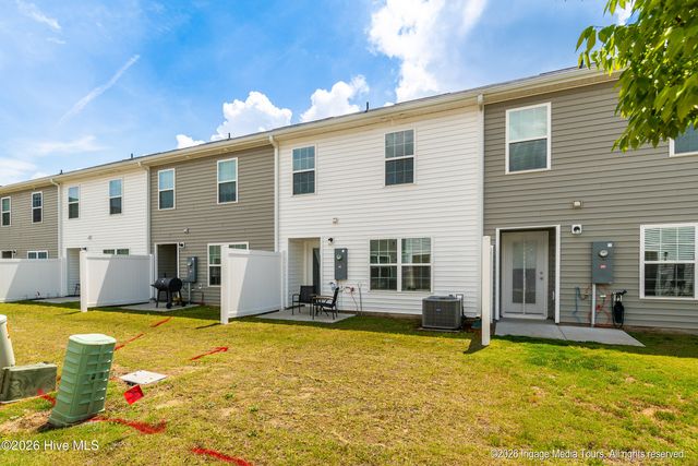 1001 Rhett Way C, Greenville, NC 27834