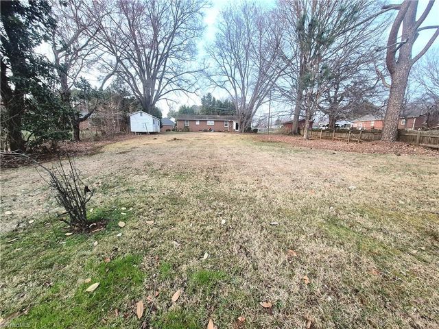 125 Emsley Street, Winston-salem, NC 27103