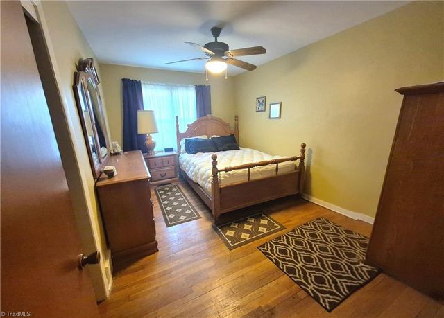 125 Emsley Street, Winston-salem, NC 27103