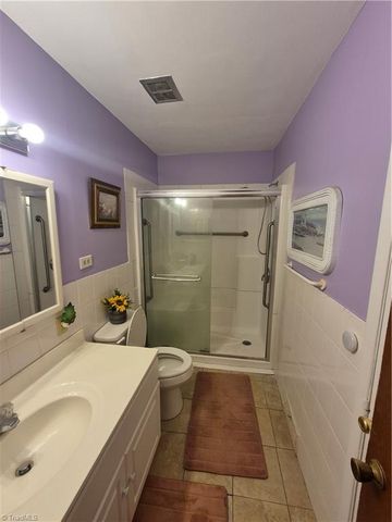 125 Emsley Street, Winston-salem, NC 27103