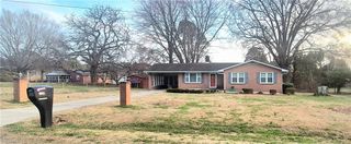 125 Emsley Street, Winston-salem, NC 27103