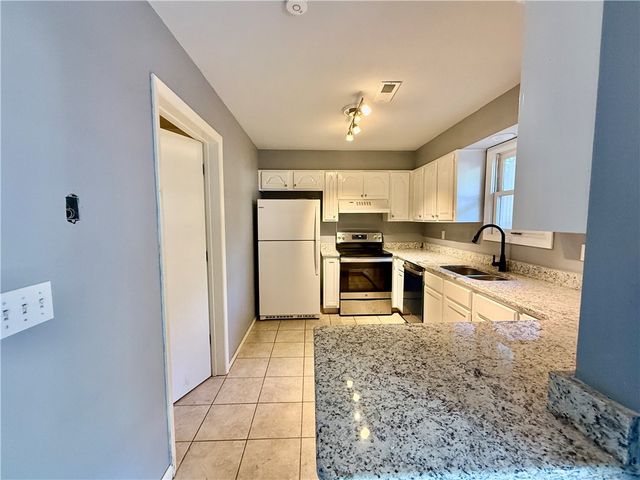 11 Mellor Lane, Bella Vista, AR 72715