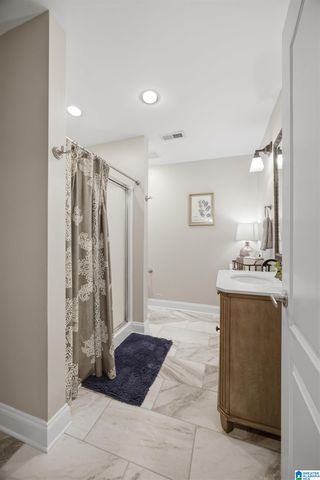 5365 MEADOW BROOK ROAD, Birmingham, AL 35242