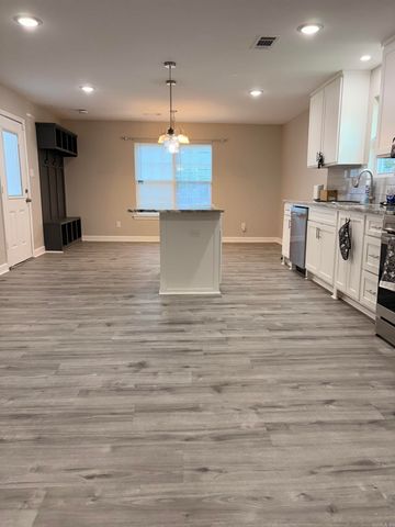 818 E 14th Street, North Little Rock, AR 72114