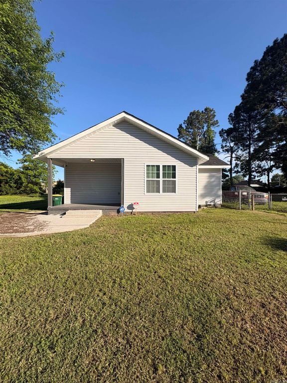 818 E 14th Street, North Little Rock, AR 72114