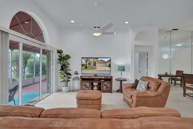 600 NW 45th Avenue, Deerfield Beach, FL 33442