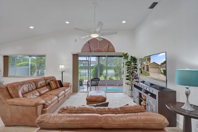 600 NW 45th Avenue, Deerfield Beach, FL 33442