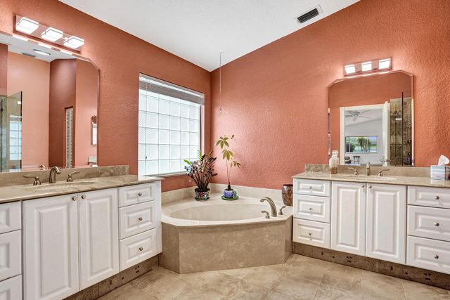 600 NW 45th Avenue, Deerfield Beach, FL 33442