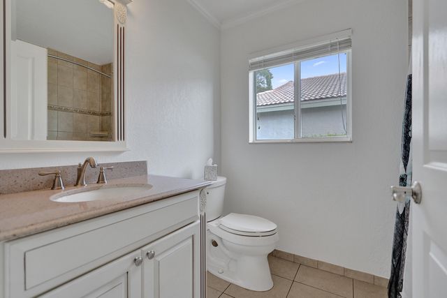 600 NW 45th Avenue, Deerfield Beach, FL 33442