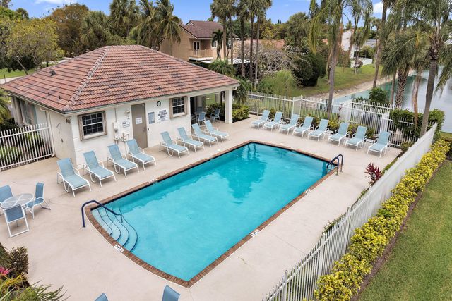 600 NW 45th Avenue, Deerfield Beach, FL 33442