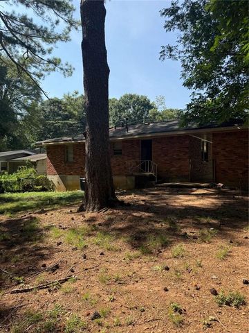 1147 Evelyn Drive, Forest Park, GA 30297