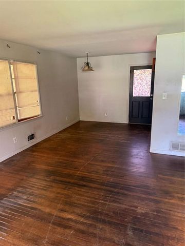 1147 Evelyn Drive, Forest Park, GA 30297