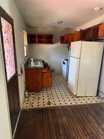 1147 Evelyn Drive, Forest Park, GA 30297