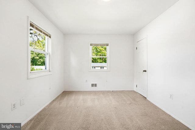 5802 SHEPHERD LN, Lanham, MD 20706
