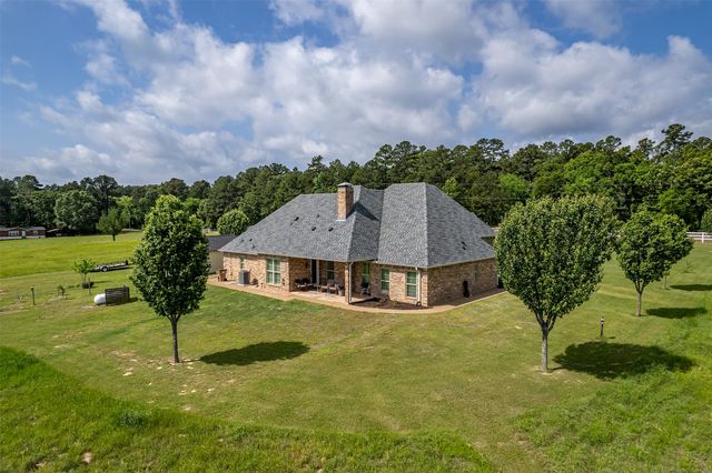 17555 County Road 1108, Flint, TX 75762