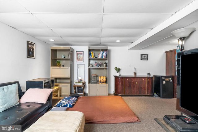 127 PROBASCO RD, East Windsor, NJ 08520