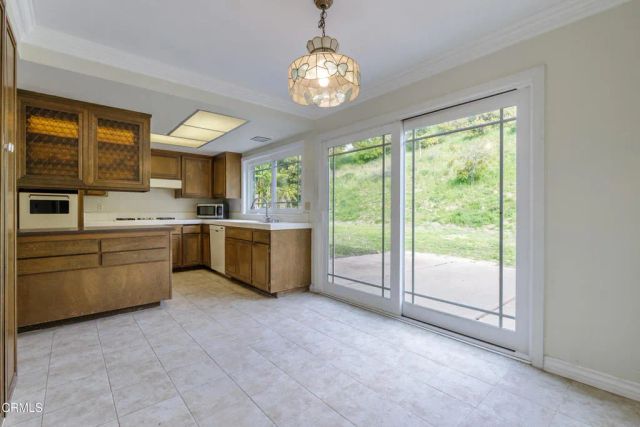 5991 Canon Court, Ventura, CA 93003