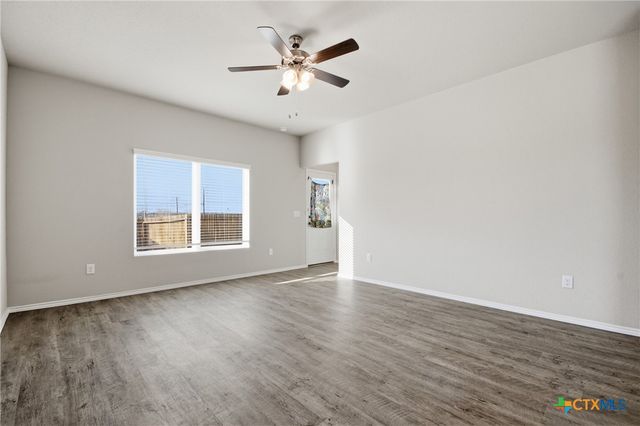 292 Legacy Circle, New Braunfels, TX 78130