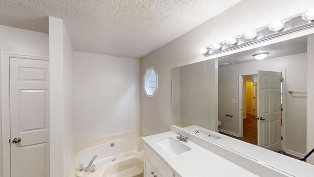 4758 Saddleridge Road, Powder Springs, GA 30127