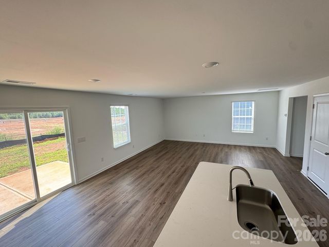 4099 Oxford Glen Drive OG 103, Claremont, NC 28610