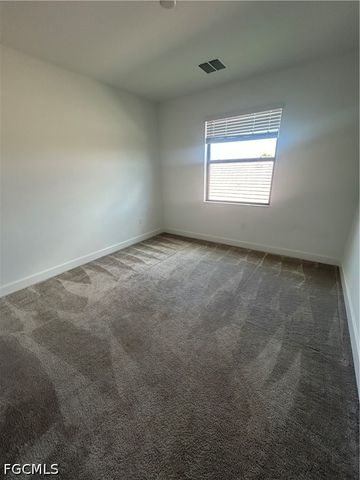 20521 Fair Oak LN, Estero, FL 33928