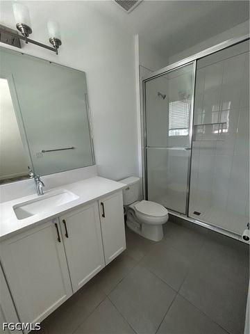 20521 Fair Oak LN, Estero, FL 33928
