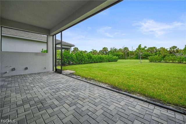 20521 Fair Oak LN, Estero, FL 33928