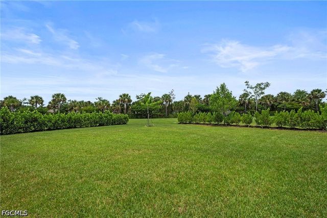 20521 Fair Oak LN, Estero, FL 33928
