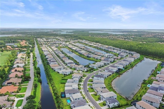 20521 Fair Oak LN, Estero, FL 33928