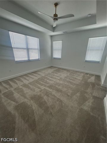 20521 Fair Oak LN, Estero, FL 33928