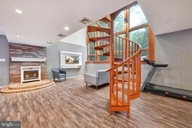 5043 PINEVIEW DR, Mohnton, PA 19540