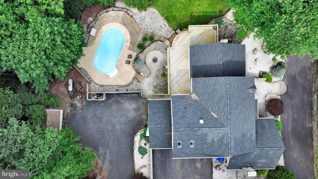 5043 PINEVIEW DR, Mohnton, PA 19540