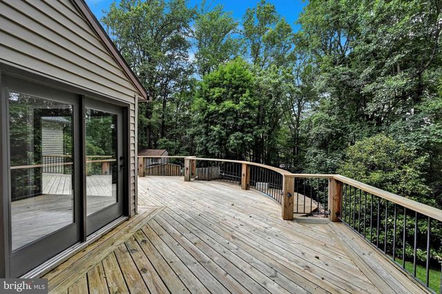 5043 PINEVIEW DR, Mohnton, PA 19540