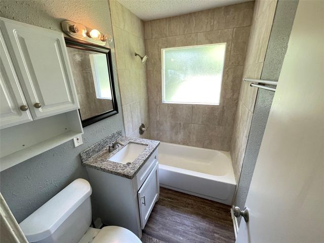 5213 Anzio Road, Houston, TX 77033