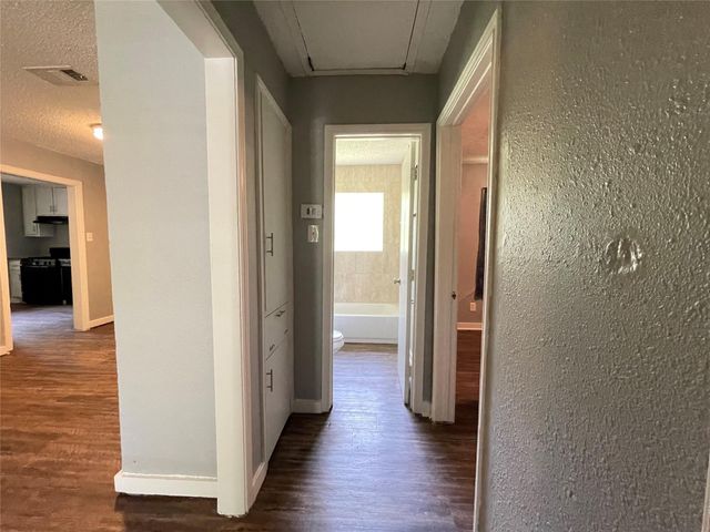 5213 Anzio Road, Houston, TX 77033