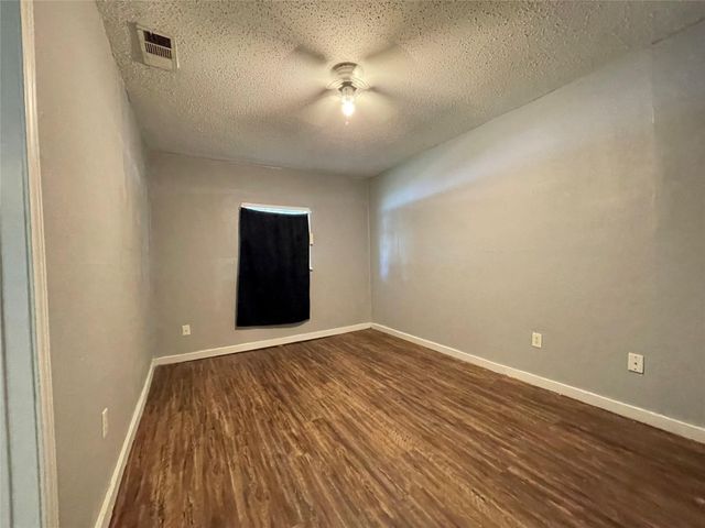 5213 Anzio Road, Houston, TX 77033