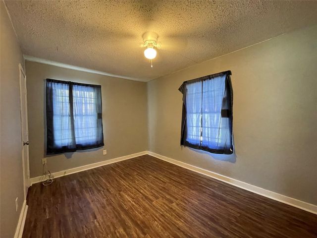 5213 Anzio Road, Houston, TX 77033