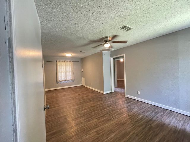 5213 Anzio Road, Houston, TX 77033